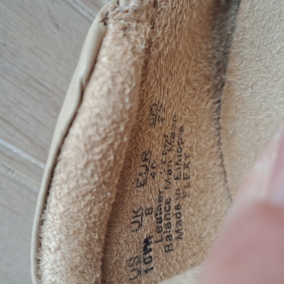 NATURALIZER FLEXY SLIP ON FLATS - Picture 4 of 11